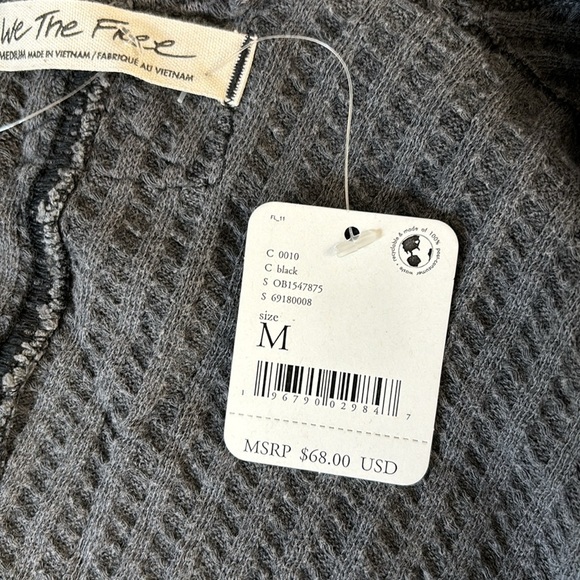 NEW FREE PEOPLE - Oversized Thermal Top with Long Sleeves in Gray - Picture 13 of 14